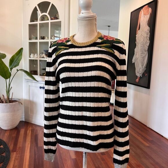 Gucci Black and White Embroidered Crew Neck Sweater - Picture 1 of 12
